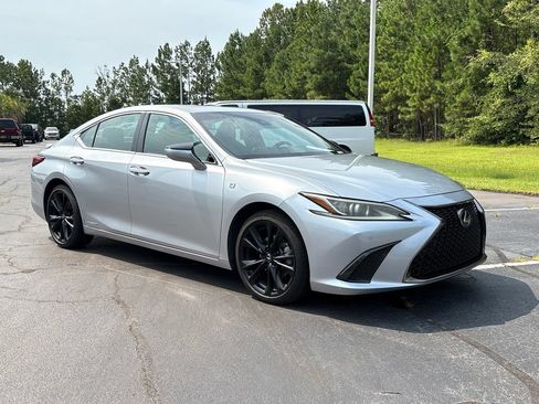 Used 2022 Lexus ES 300h F Sport w/ Accessory Package FWD image 35