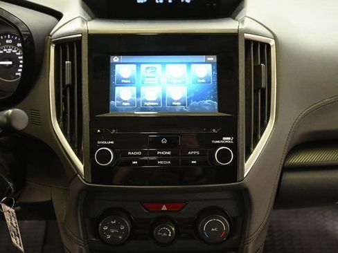 Used 2022 Subaru Impreza Premium image 5