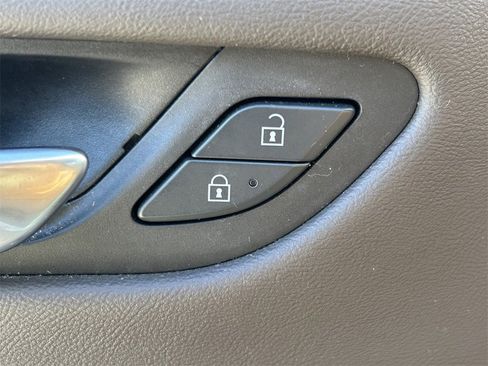 Used 2021 Cadillac Escalade Sport w/ Driver Assist Tech Package image 31