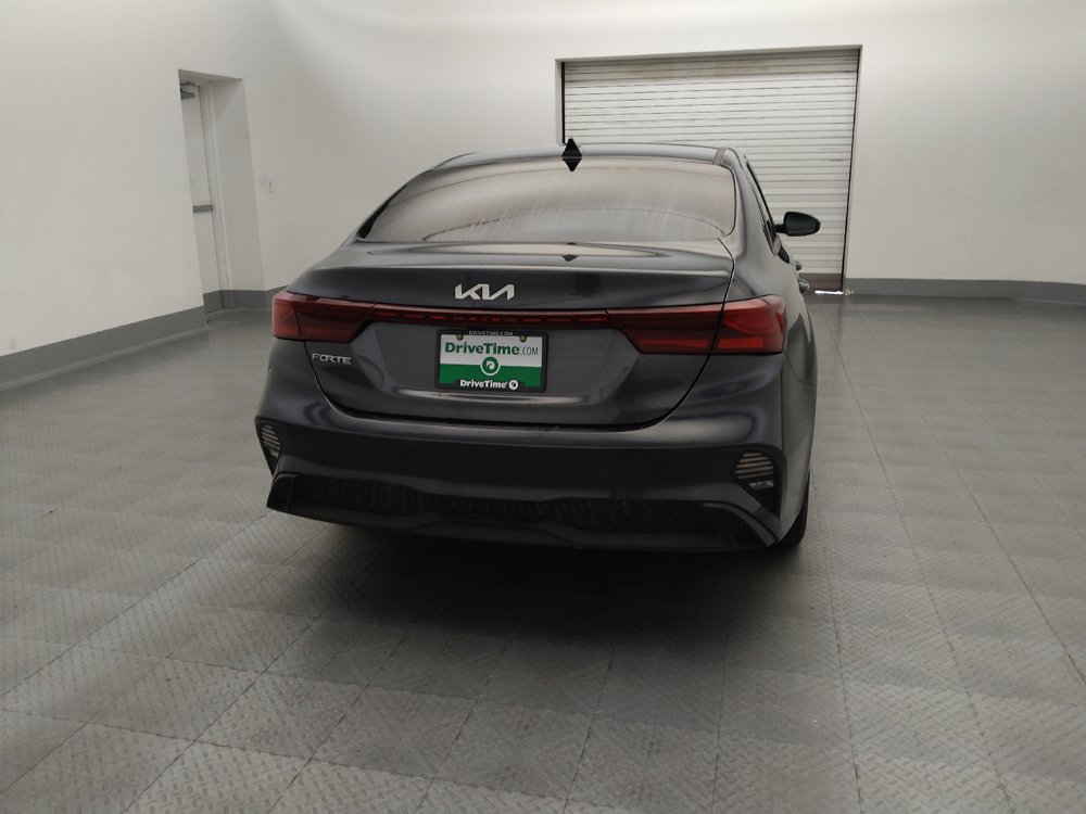 Used 2022 Kia Forte LXS FWD image 7