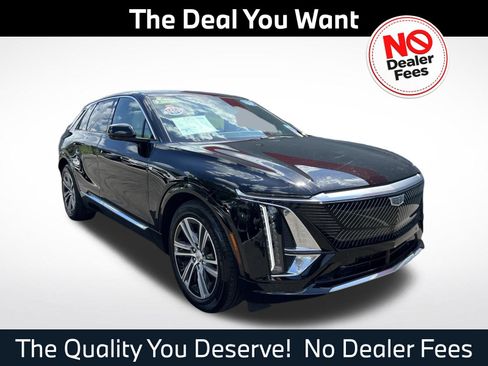Used 2024 Cadillac Lyriq Luxury RWD image 1