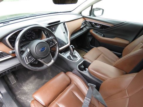 Used 2020 Subaru Outback Touring AWD/4WD image 9