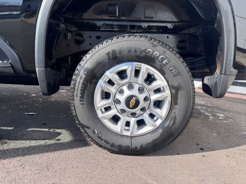 Used 2025 Chevrolet Silverado 2500 LT w/ Convenience Package image 30