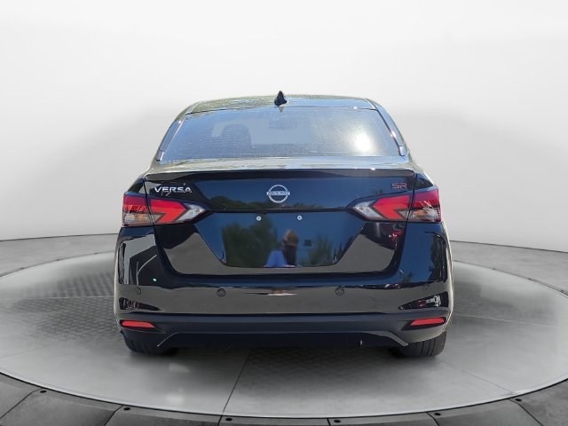 Used 2023 Nissan Versa SR w/ Trunk Package FWD image 4