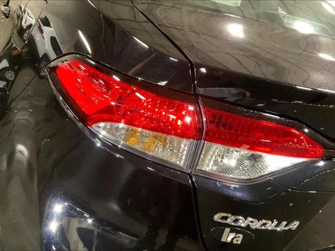 Used 2026 Toyota Corolla LE FWD image 14