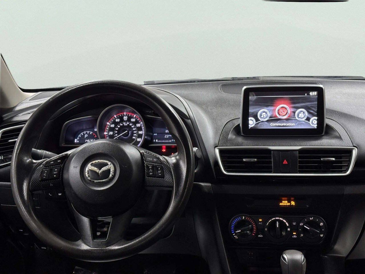 Used 2016 MAZDA MAZDA3 i Sport FWD image 23