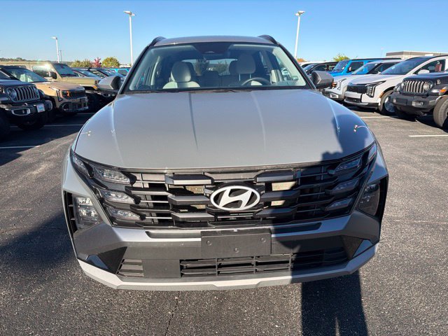 Used 2025 Hyundai Tucson SEL AWD/4WD image 11
