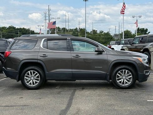 Used 2019 GMC Acadia SLE w/ Driver Alert Package I AWD/4WD image 4