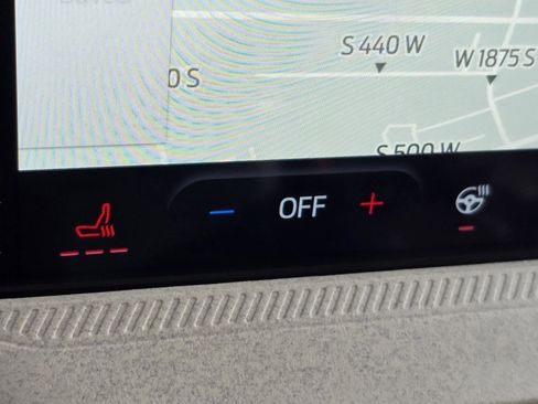 New 2026 Ford Maverick Lariat w/ 4K Tow Package image 7