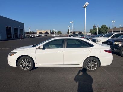 Used 2017 Toyota Camry SE