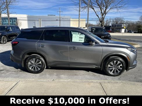 New 2025 INFINITI QX60 Pure image 4