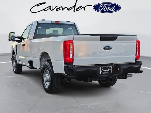 New 2026 Ford F250 XL w/ F-250 >10K GVWR Package RWD image 14