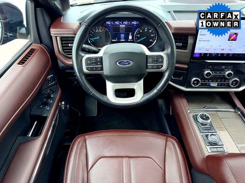 Used 2024 Ford Expedition Max Limited image 25