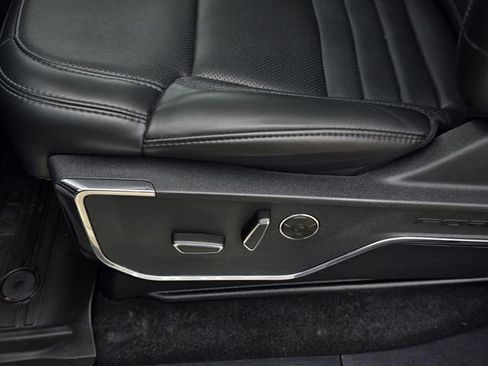 Certified 2024 Ford F150 Platinum w/ Equipment Group 702A High image 29