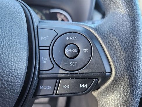 Used 2024 Toyota RAV4 XLE image 26