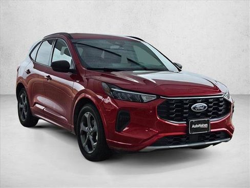 Certified 2023 Ford Escape ST-Line w/ Tech Pack #1 FWD image 3