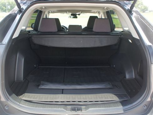 Used 2024 Toyota RAV4 XLE w/ Convenience Package AWD/4WD image 17