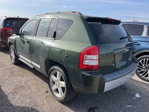 Used 2007 Jeep Compass Limited image 3