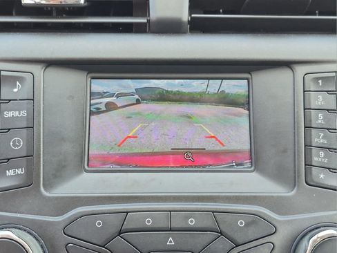 Used 2016 Ford Fusion SE w/ SE Cold Weather Package FWD image 24