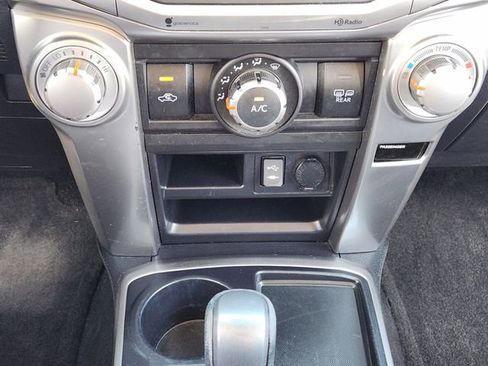 Used 2014 Toyota 4Runner SR5 Premium image 19