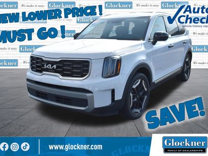 Used 2023 Kia Telluride S w/ S Sunroof Package