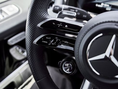 Used 2025 Mercedes-Benz G 63 AMG 4MATIC image 69