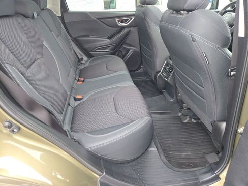 Certified 2022 Subaru Forester Premium image 9