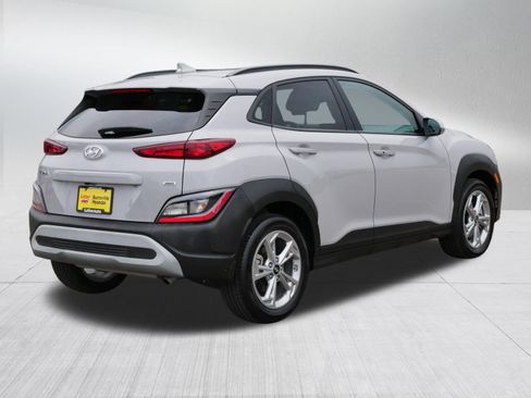 Certified 2023 Hyundai Kona SEL AWD/4WD image 7