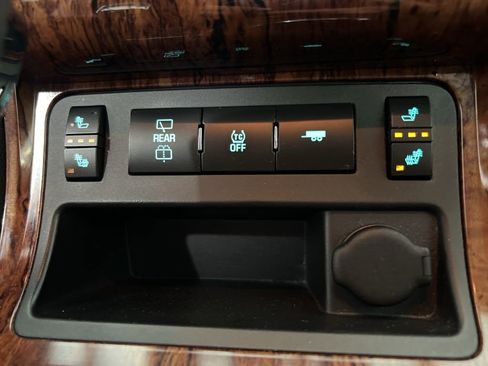 Used 2014 Chevrolet Traverse LT w/ All-Star Edition image 15