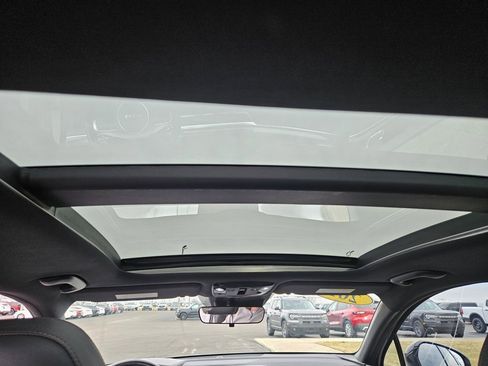 Used 2024 Kia K5 GT w/ GT1 Package image 19