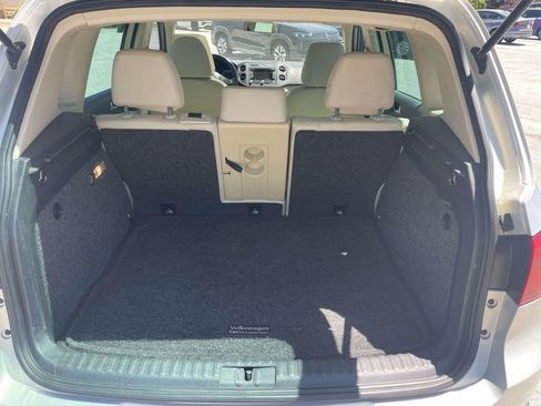 Used 2014 Volkswagen Tiguan SEL AWD/4WD image 8