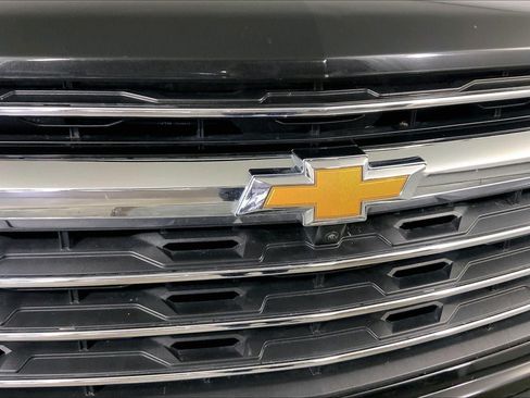 Used 2024 Chevrolet Traverse LT FWD image 29