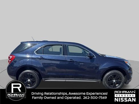 Used 2017 Chevrolet Equinox LS AWD/4WD image 6