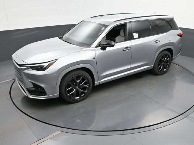 New 2026 Lexus TX 500h AWD image 21