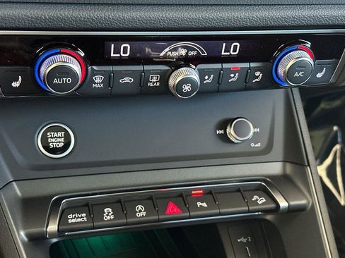 New 2025 Audi Q3 2.0T Premium Plus image 19