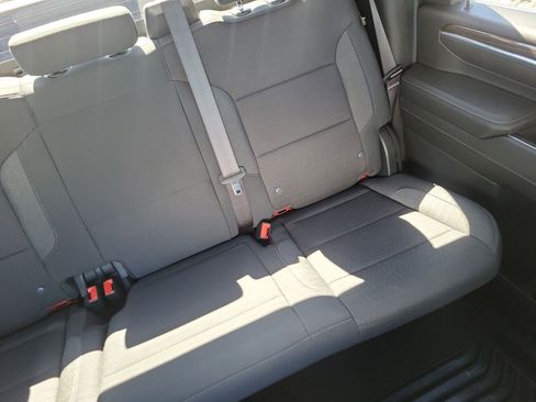 Used 2024 Chevrolet Silverado 2500 LT w/ Convenience Package AWD/4WD image 14