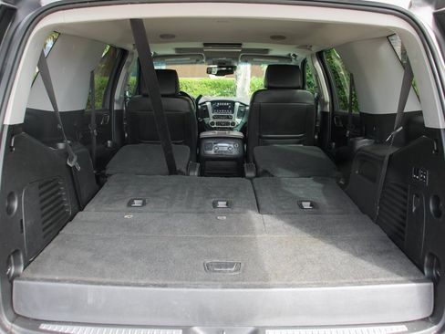 Used 2019 GMC Yukon Denali w/ Open Road Package image 11