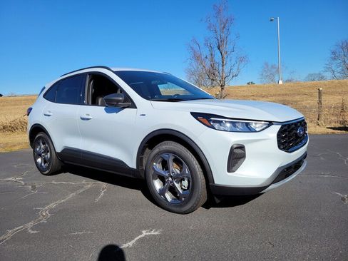 New 2025 Ford Escape ST-Line w/ Tech Pack #1 image 24