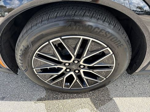 Certified 2025 Ford Mustang Mach-E Premium image 12