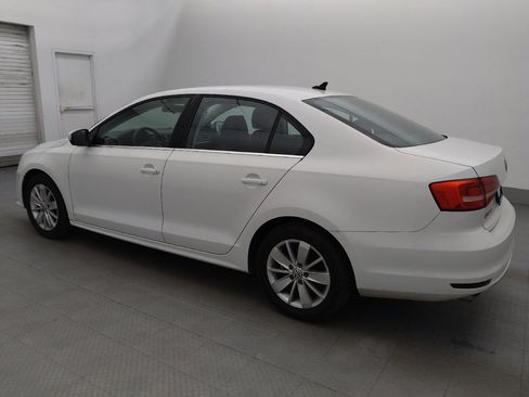 Used 2015 Volkswagen Jetta SE FWD image 3