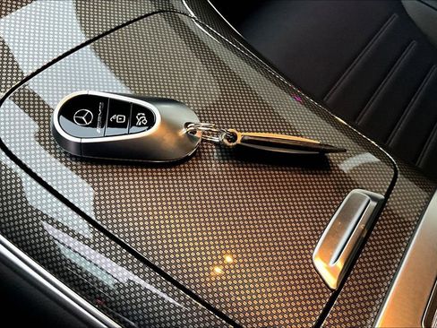 Certified 2025 Mercedes-Benz GLC 43 AMG GLC 43 AMG image 10