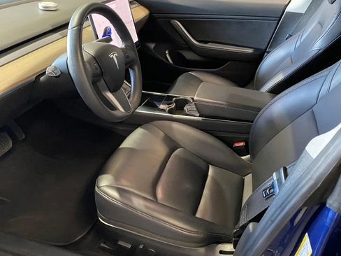 Used 2020 Tesla Model 3 Long Range image 10