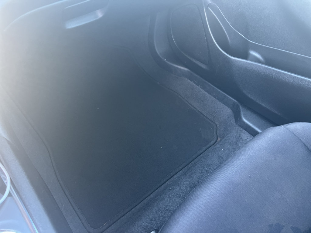 Used 2024 Chevrolet Malibu LT FWD image 18