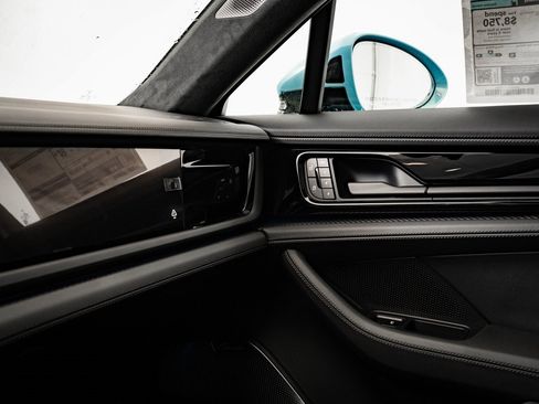 New 2026 Porsche Panamera GTS image 37