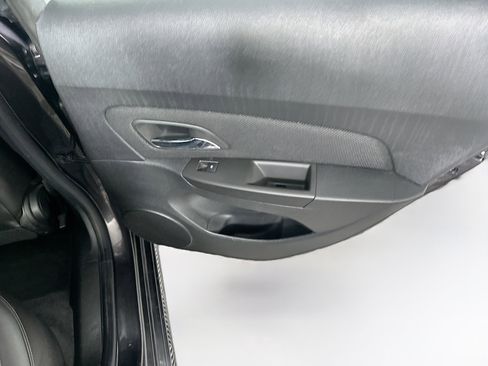 Used 2014 Chevrolet Cruze LT w/ RS Package image 26