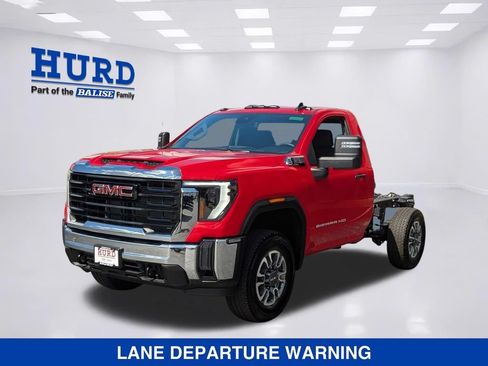 New 2025 GMC Sierra 3500 Pro w/ Convenience Package AWD/4WD image 15