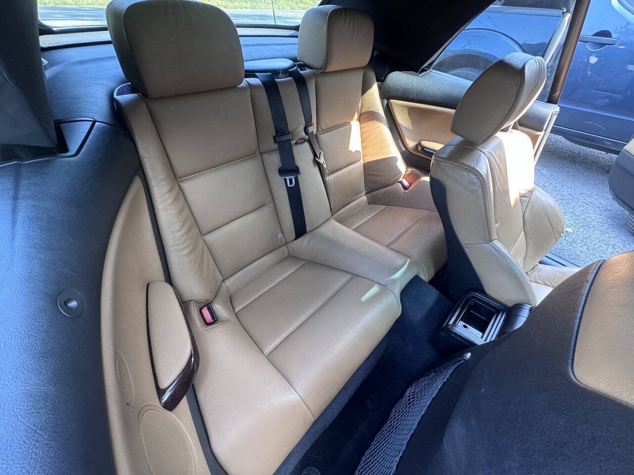 Used 2005 BMW 330Ci Convertible RWD image 10
