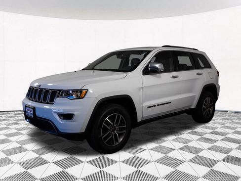 Used 2022 Jeep Grand Cherokee Limited image 10