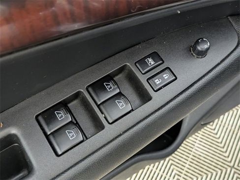 Used 2013 INFINITI G37 x image 15