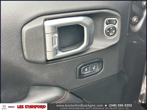 Used 2020 Jeep Gladiator Rubicon AWD/4WD image 17